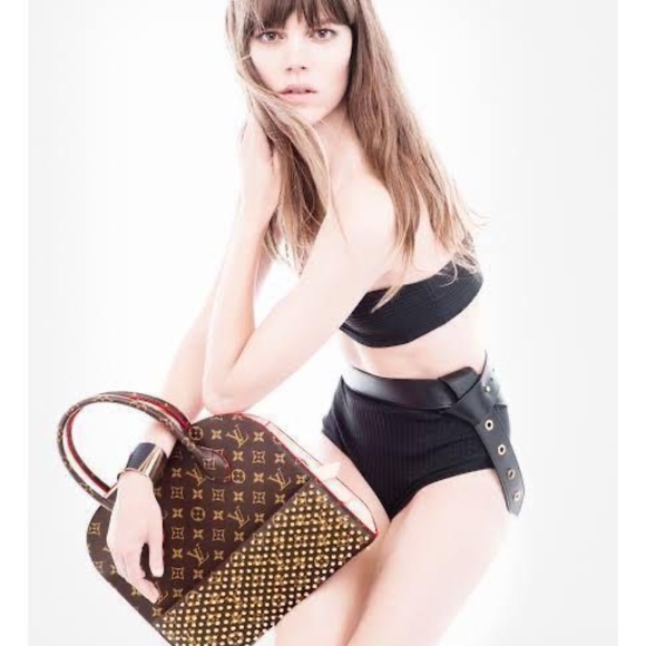 Louis Vuitton Limited Edition Iconoclasts Monogram Christian Louboutin Shopping - Picture 4 of 16